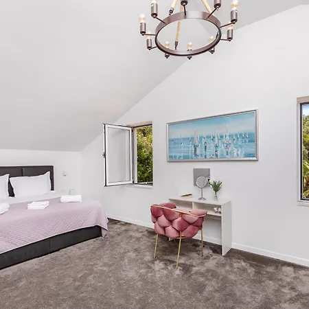 Elixir וילה דוברובניק