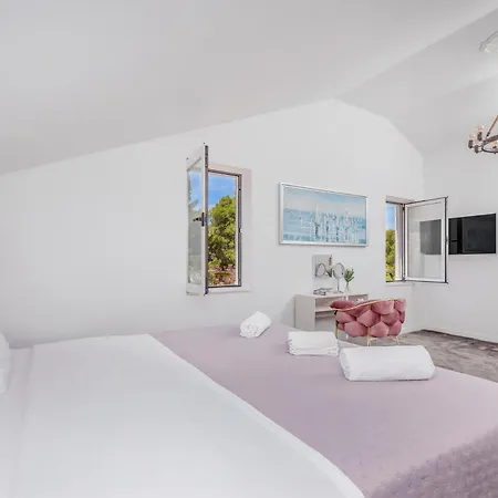 Elixir וילה דוברובניק