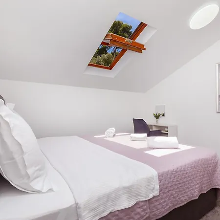 Elixir * דוברובניק