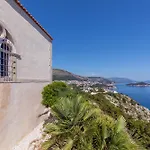Elixir Villa